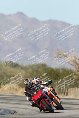 media/Dec-01-2025-Moto Forza (Mon) [[2daa91e15f]]/2-Intermediate Group/Session 3 (Turn 3)/